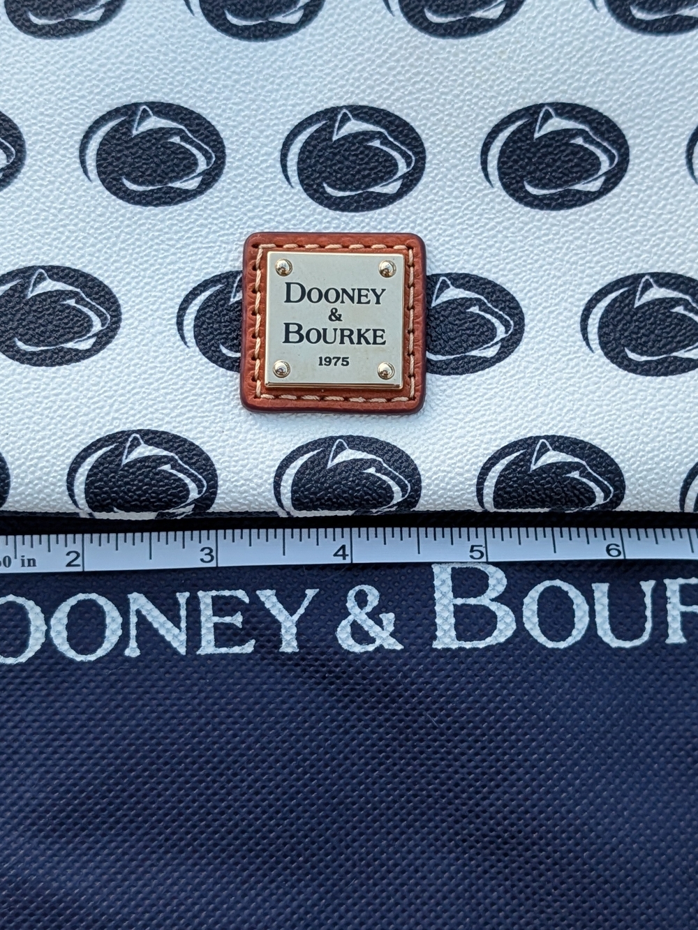 Dooney & Bourke Penn State Crossbody Bag In Pebbled Leather - Picture 15 of 16